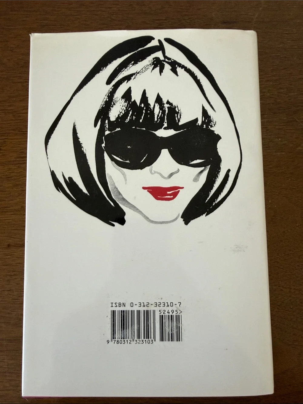 Anna Wintour: Front Row - The Cool Life and Hot Times of Vogue’s Editor in Chief